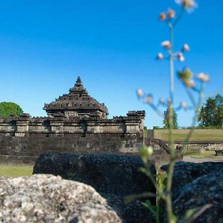 Jowo Kluthuk Heritage Kalasan Extérieur photo