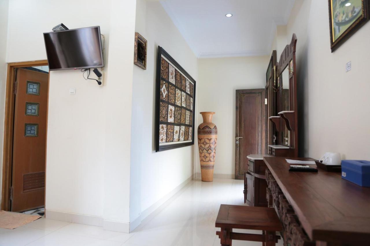Jowo Kluthuk Heritage Kalasan Extérieur photo